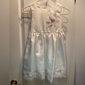 Elegant White Floral Kids Dress